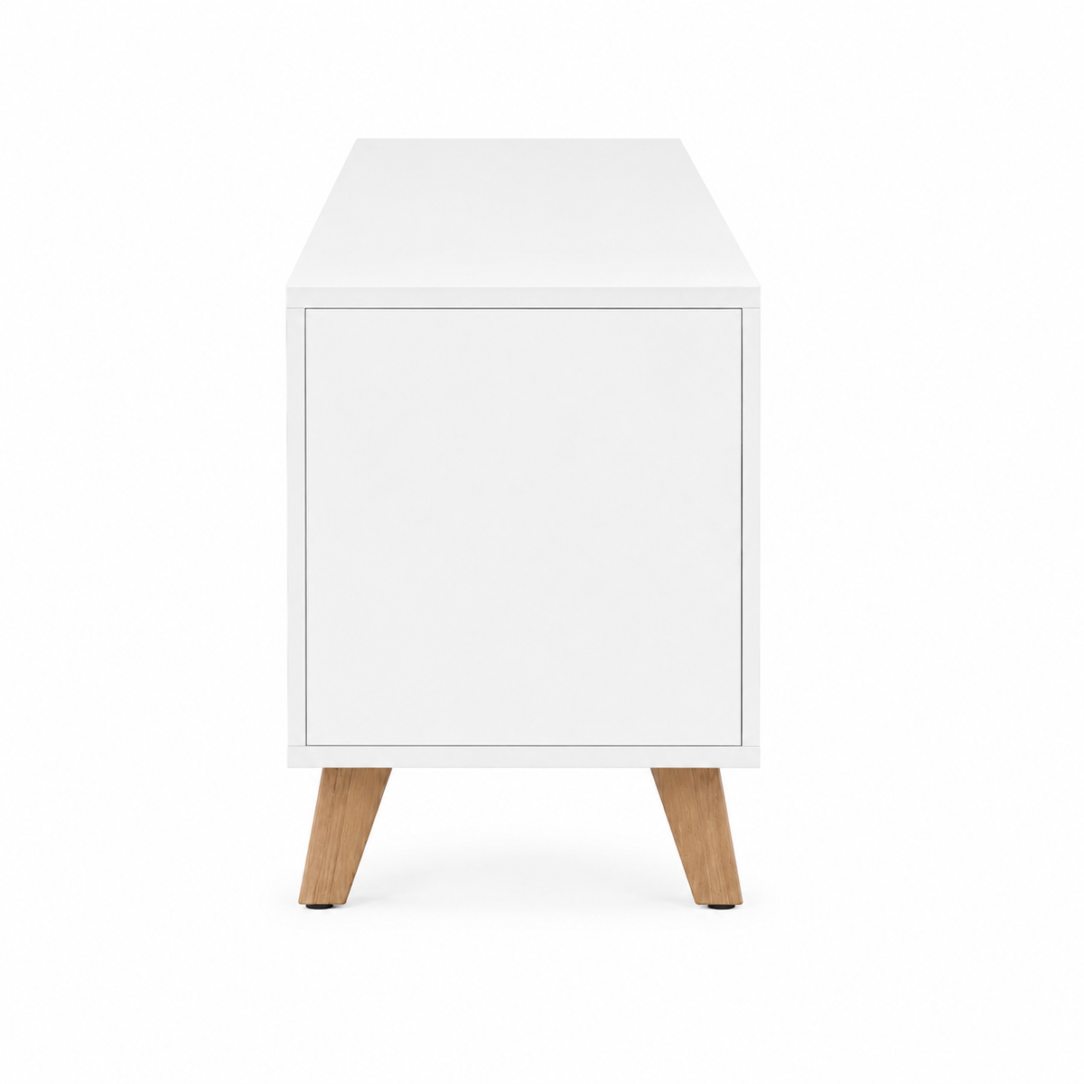 Vue de côté du meuble TV blanc rétro scandinave, pieds inclinés en bois clair