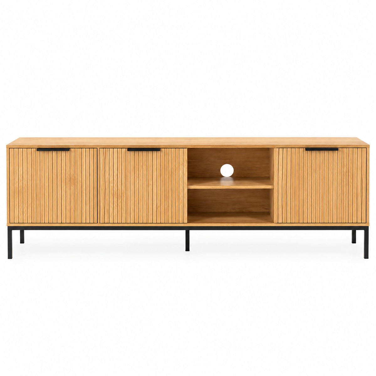 Meuble TV aspect chêne 160 cm Plexture, style nordique, vue de face : 3 portes cannelées et niche ouverte avec étagère