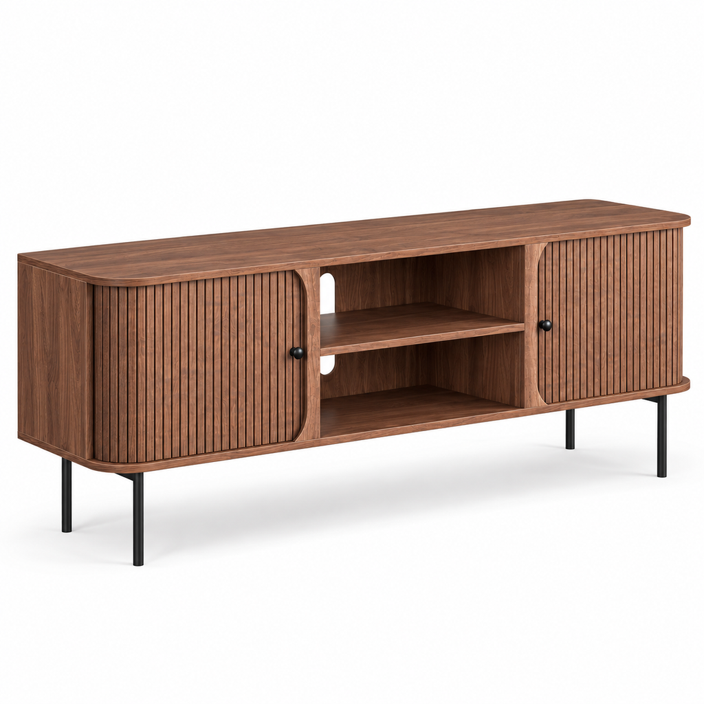 Meuble TV noyer vintage vu de trois quarts, portes cannelées style tambour et pieds fins en métal noir