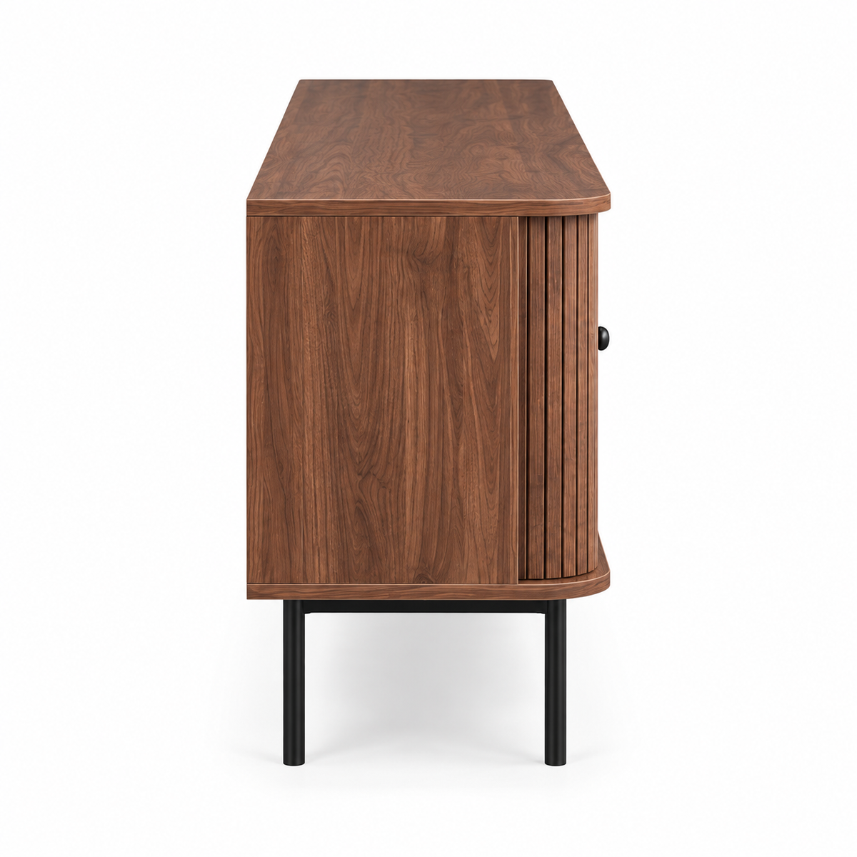 Vue de côté du meuble TV noyer vintage, porte cannelée et pieds fins en métal noir